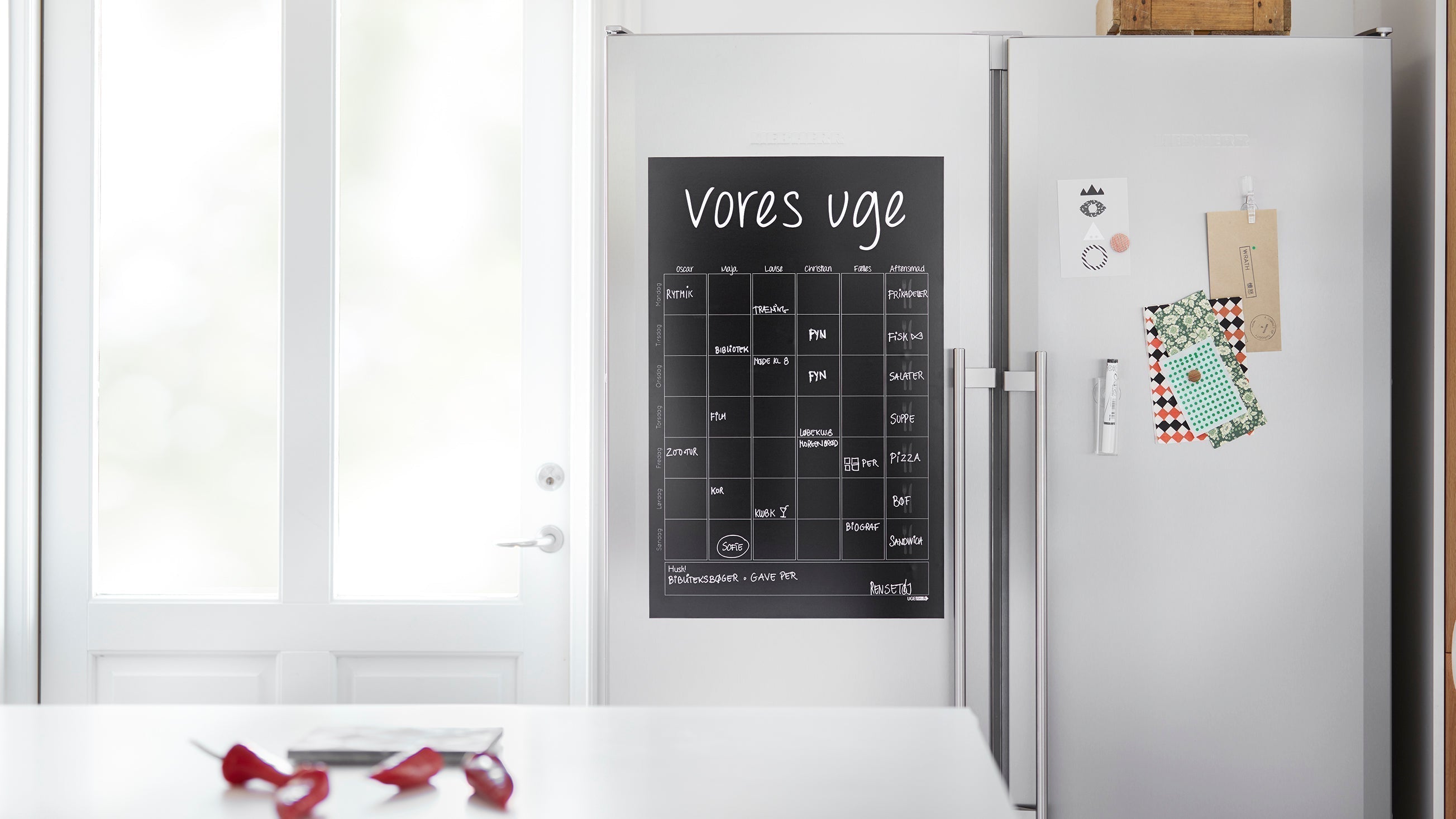 Ukeplan for kjøleskapet, Modern 2 med måned